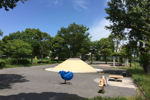 潮通り公園（プリン公園）