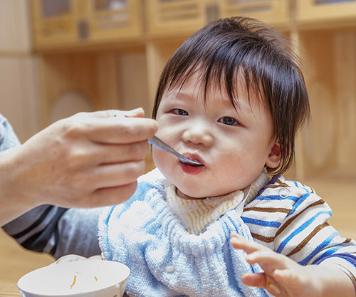 012歳児の食事